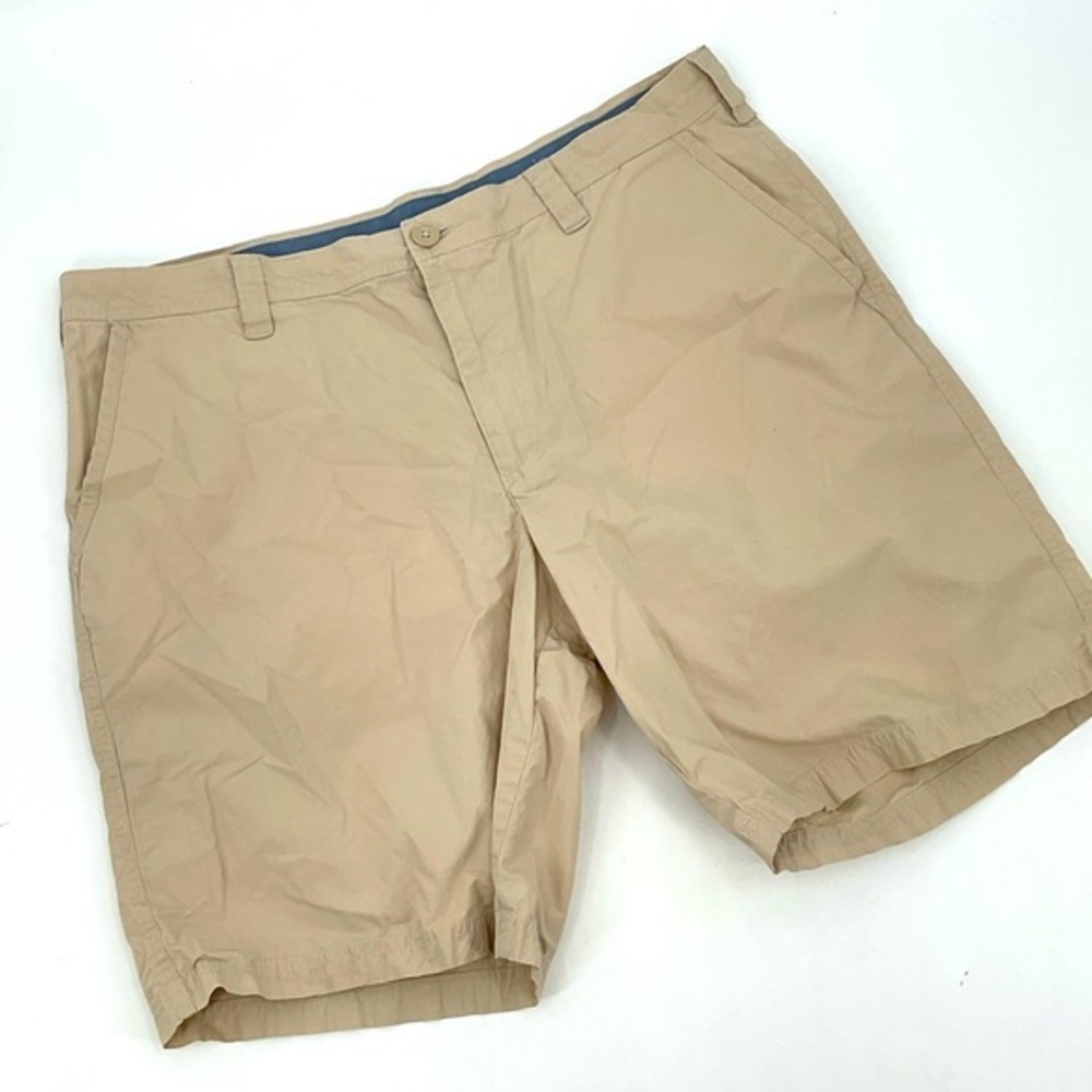 Mens Columbia Tan Cargo Active‎ Shorts  Size 38 Inseam 10” D23